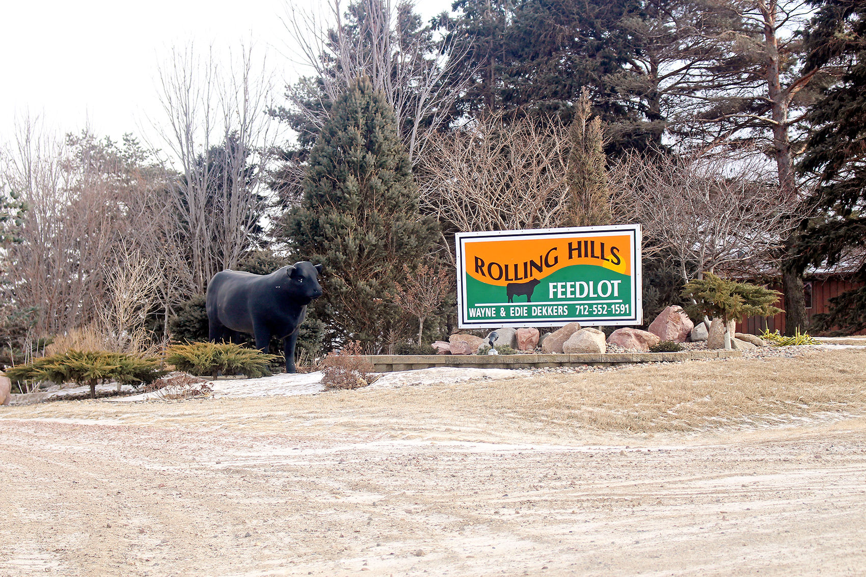 Rolling Hills Feedlot established in 1970